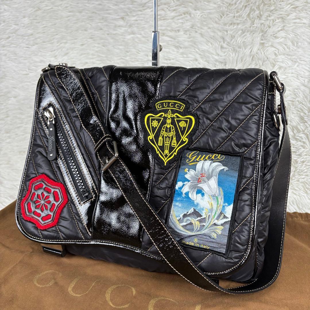 未使用級 現行モデル グッチ メッセンジャーバッグ ブラック ナイロン レザー