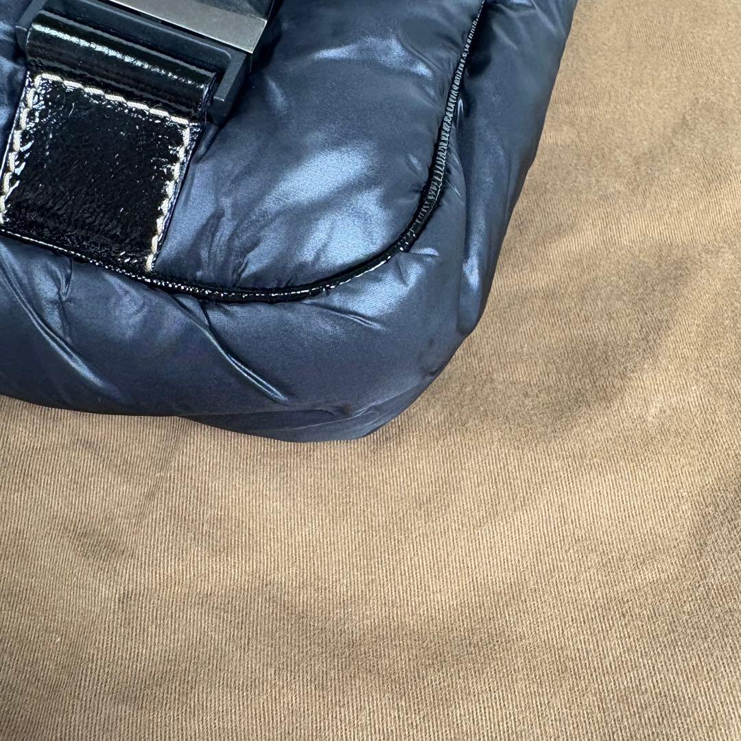 未使用級 現行モデル グッチ メッセンジャーバッグ ブラック ナイロン レザー