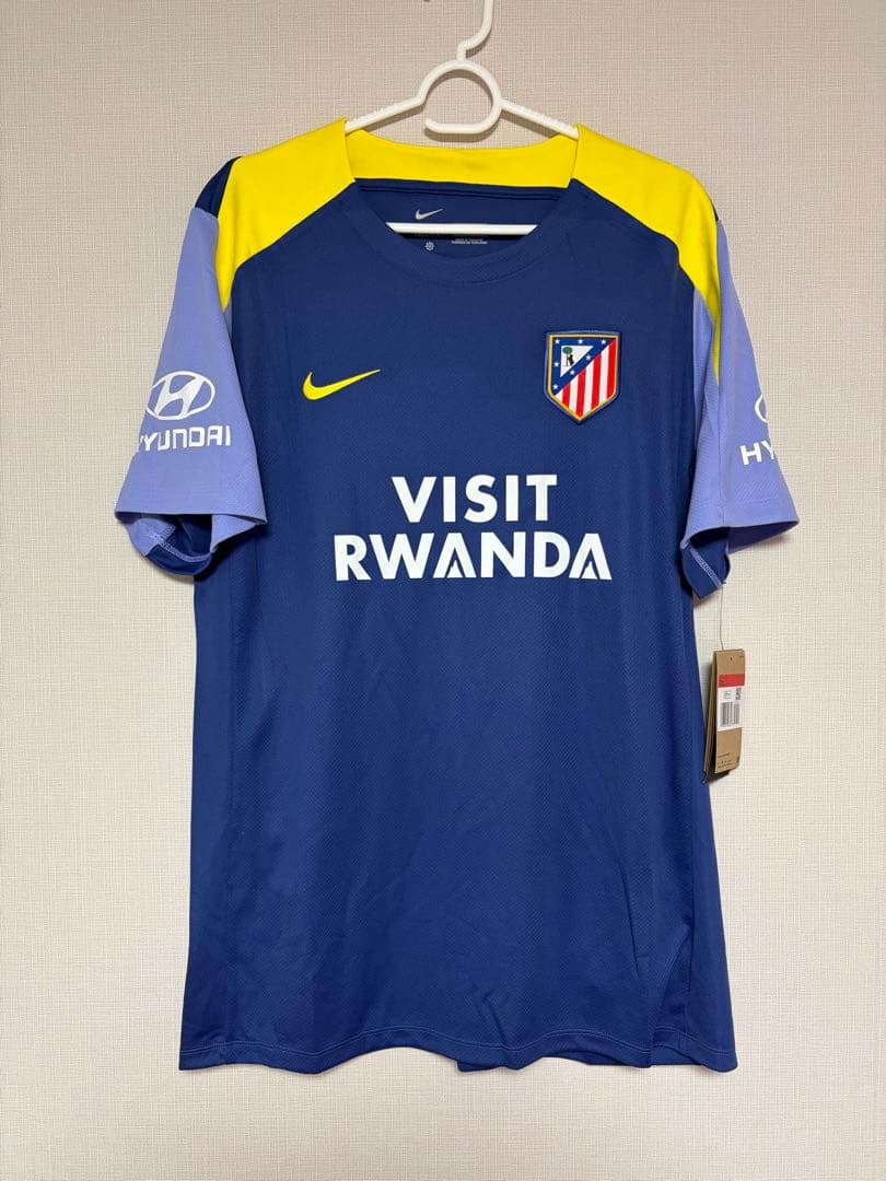 新品 正規品 25/26アトレティコ・マドリードトレーニング選手用　日本未発売