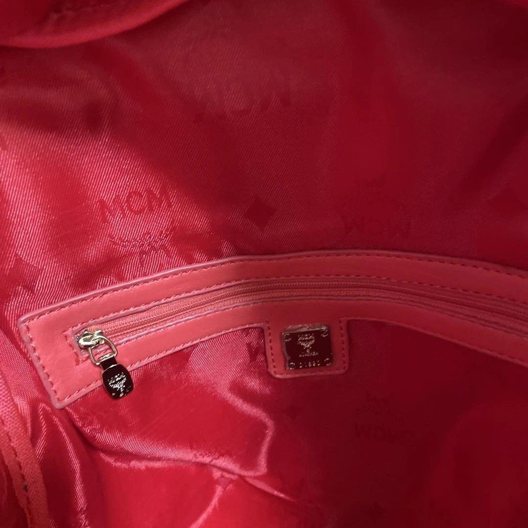MCM スタッズ付きリュック