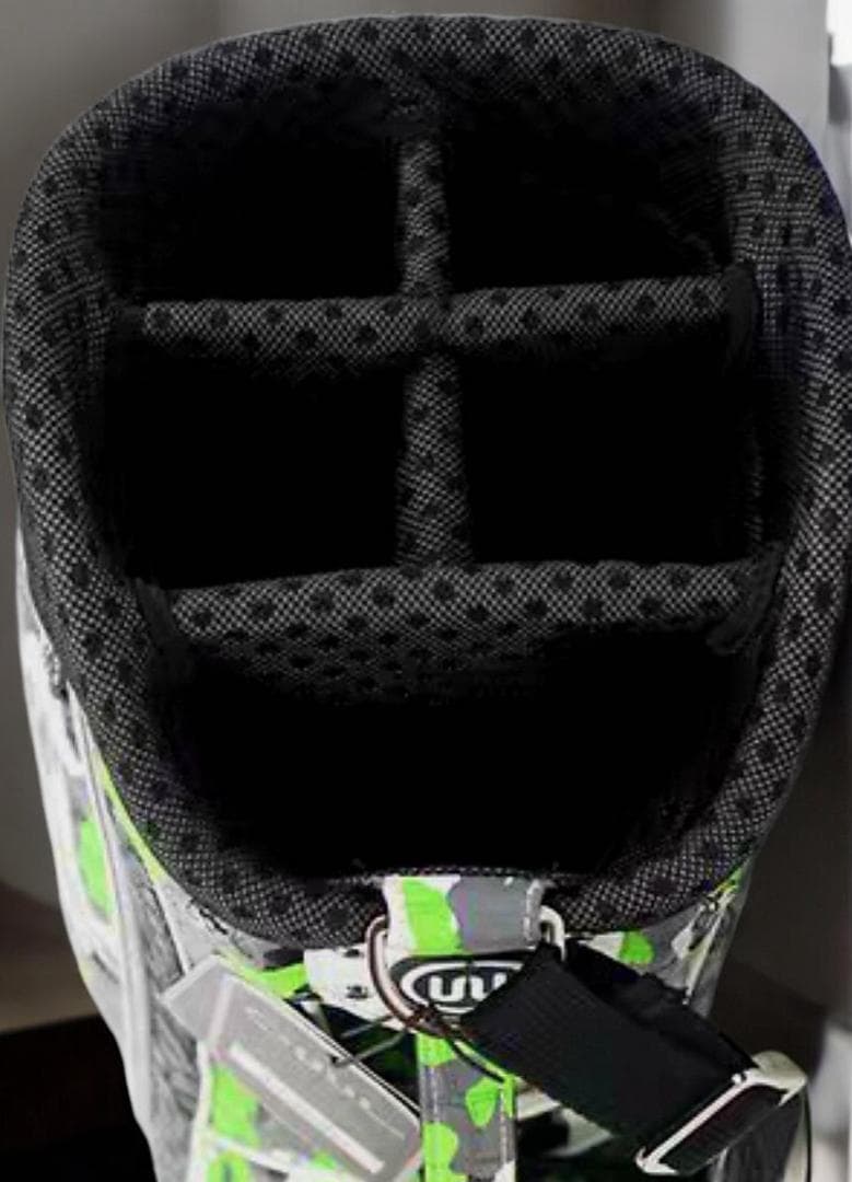 【新品未使用】　OUUL ワニ柄カモフラージュ ゴルフバッグGREEN