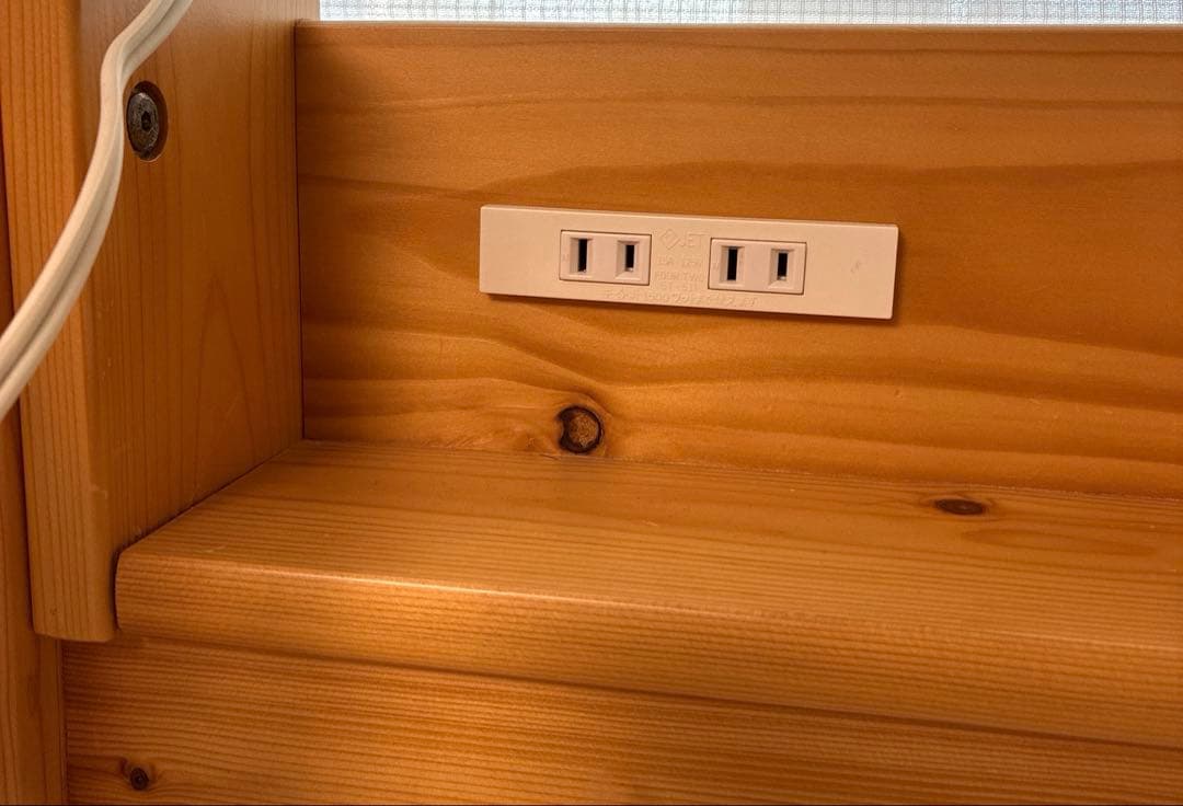 階段付きロフトベッド　デスク　コンセント付き　パイン無垢　すのこ仕様