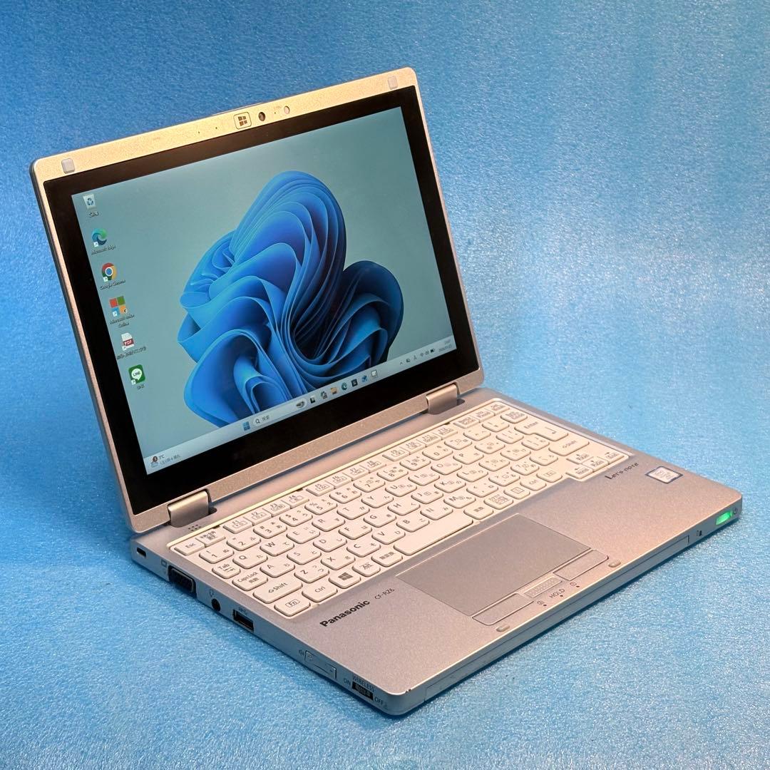最軽量744gノートパソコン✨レッツノートRZ6メモリ８GB、Windows11