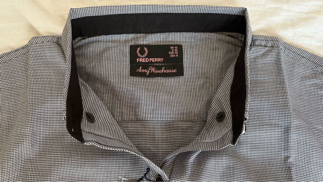 新品未使用Fred Perry × Amy Winehouse半袖チェックシャツ