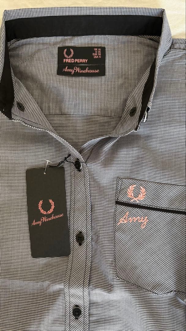 新品未使用Fred Perry × Amy Winehouse半袖チェックシャツ