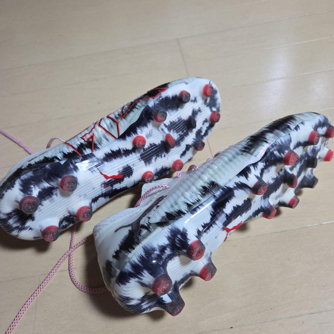 メンズ フューチャー8アルティメットHG/AG JPLE サッカースパイク26㎝