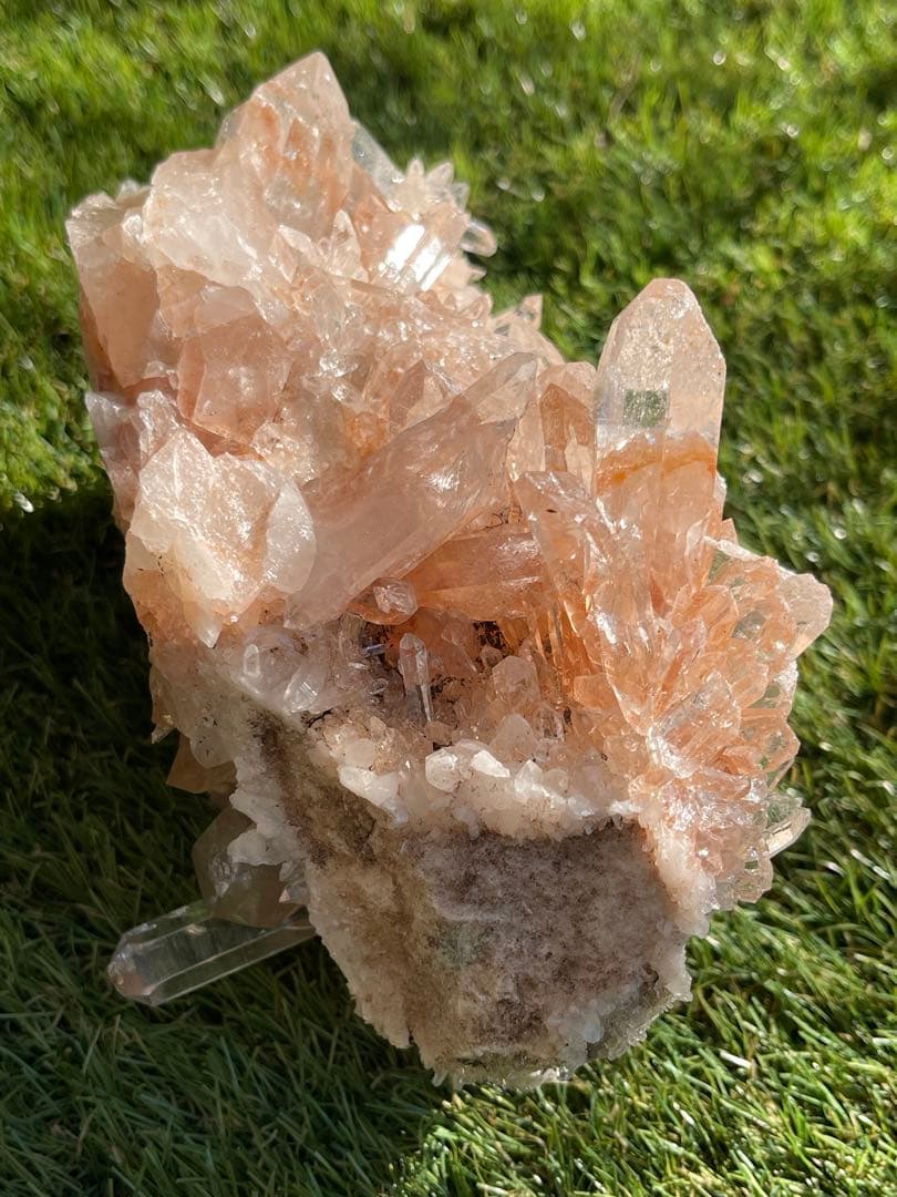 マニカラン　水晶　クラスター