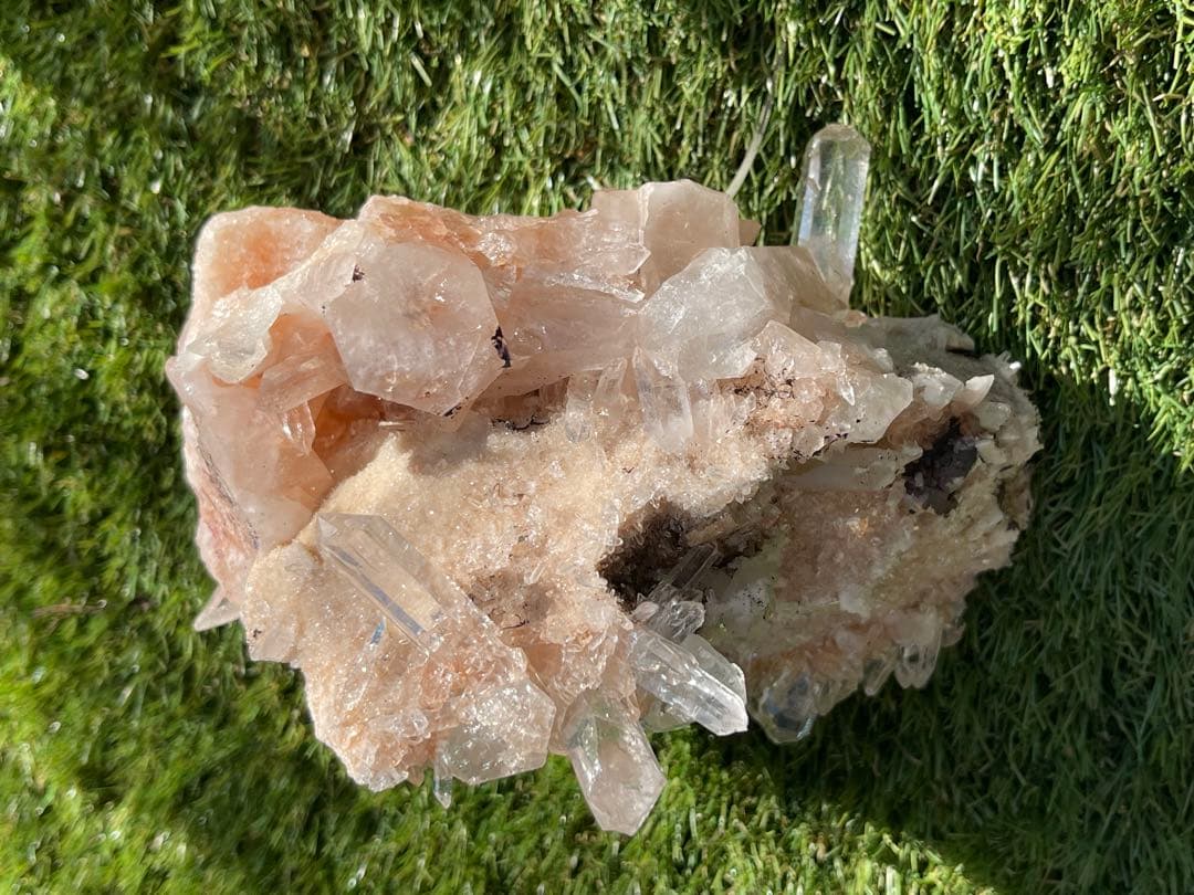 マニカラン　水晶　クラスター