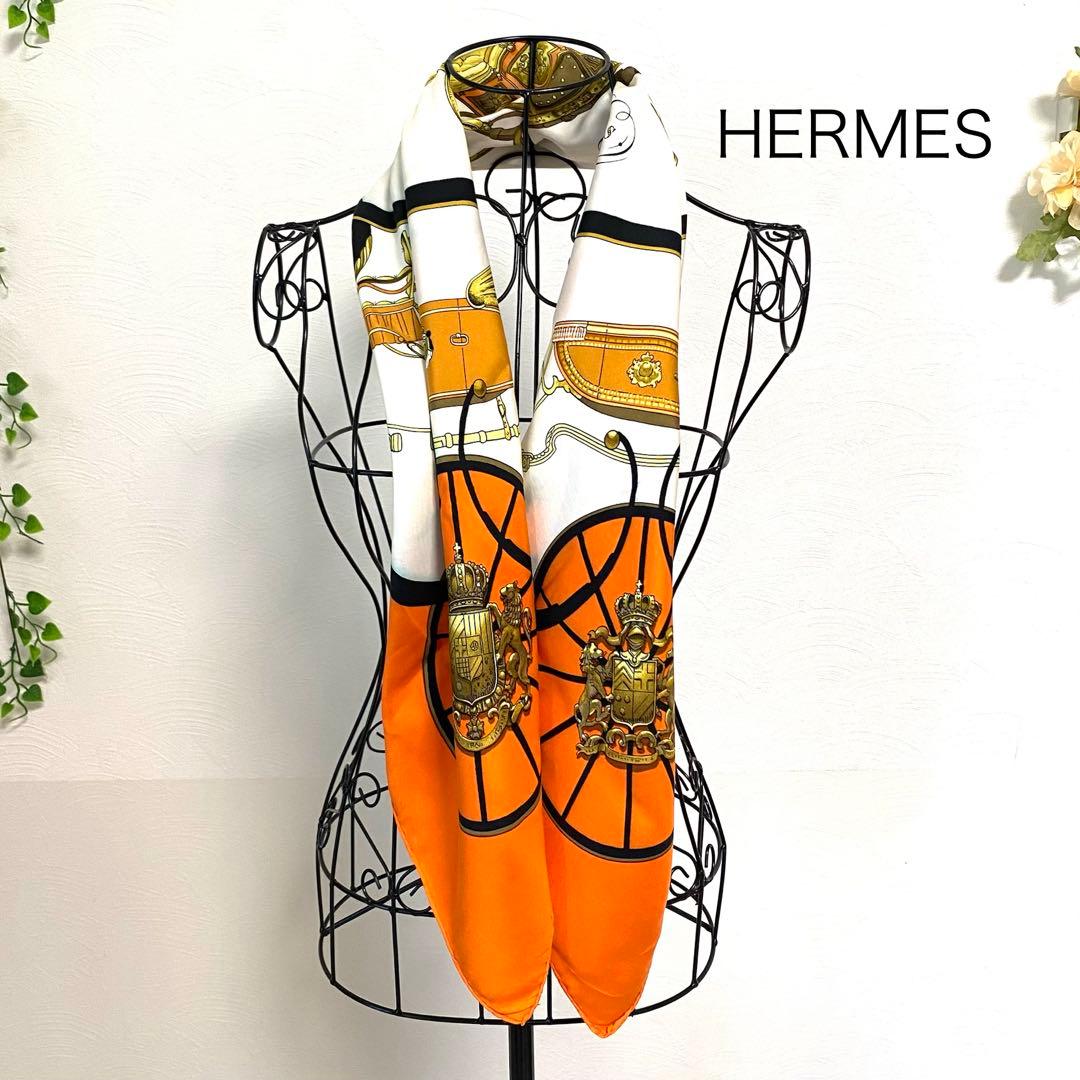 HERMESカレ90シルクスカーフ　スプリング　オレンジ