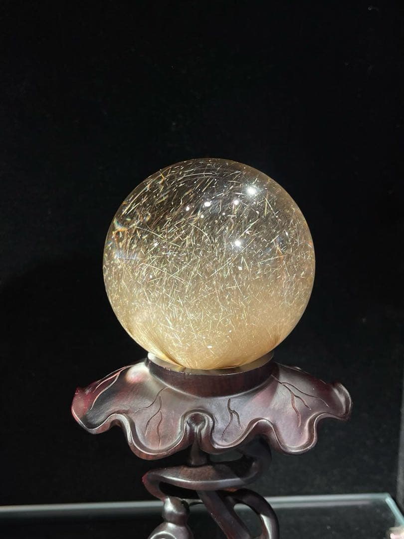 ⭐︎【極上品】天然銅色ゴールドルチルクオーツ 置物 65mm 321g