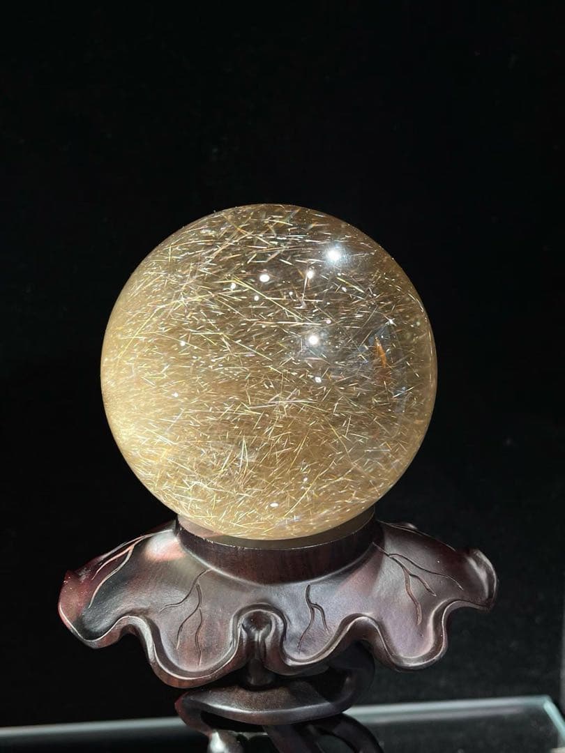 ⭐︎【極上品】天然銅色ゴールドルチルクオーツ 置物 65mm 321g