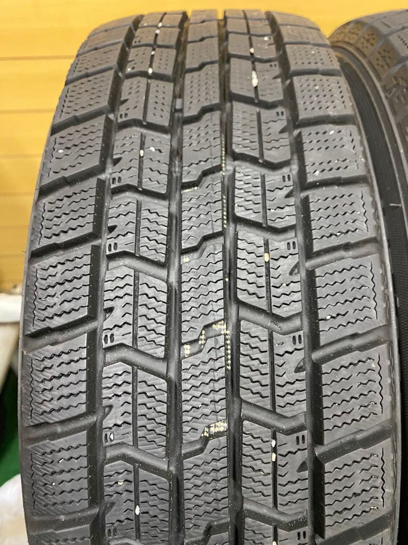 175/65R15・スタッドレスタイヤ4本　アクア、フィット、シエンタなど・中古