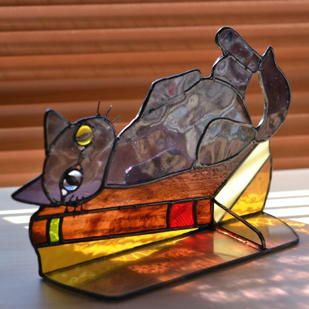 ステンドグラスパネル　オッドアイの猫