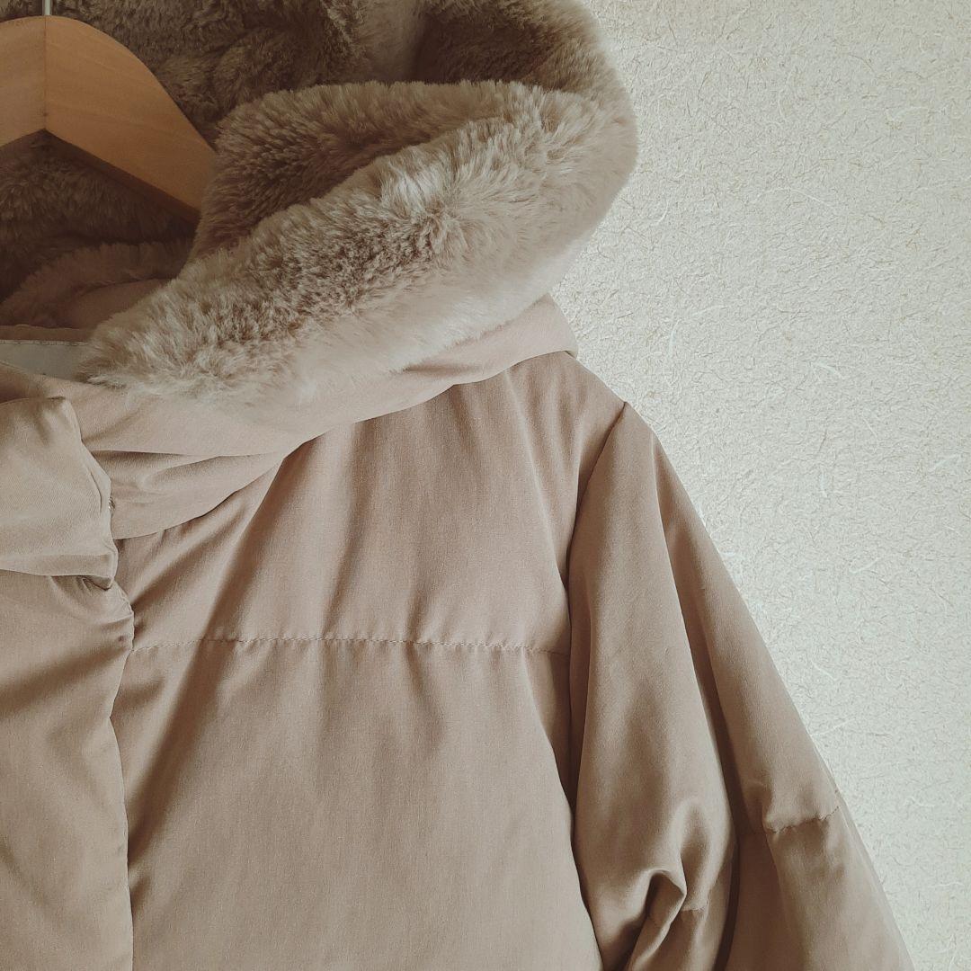 A DAY IN THE LIFE フェイクファーフードダウンコート　ベージュ