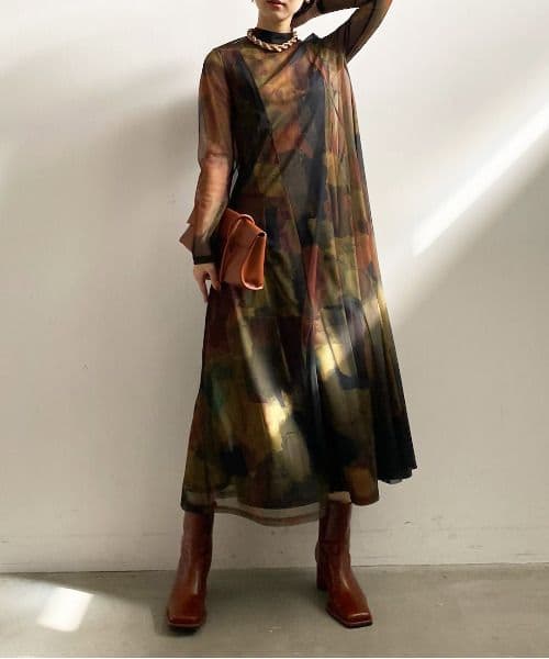 新品 UND GYPSUM ART DRESS