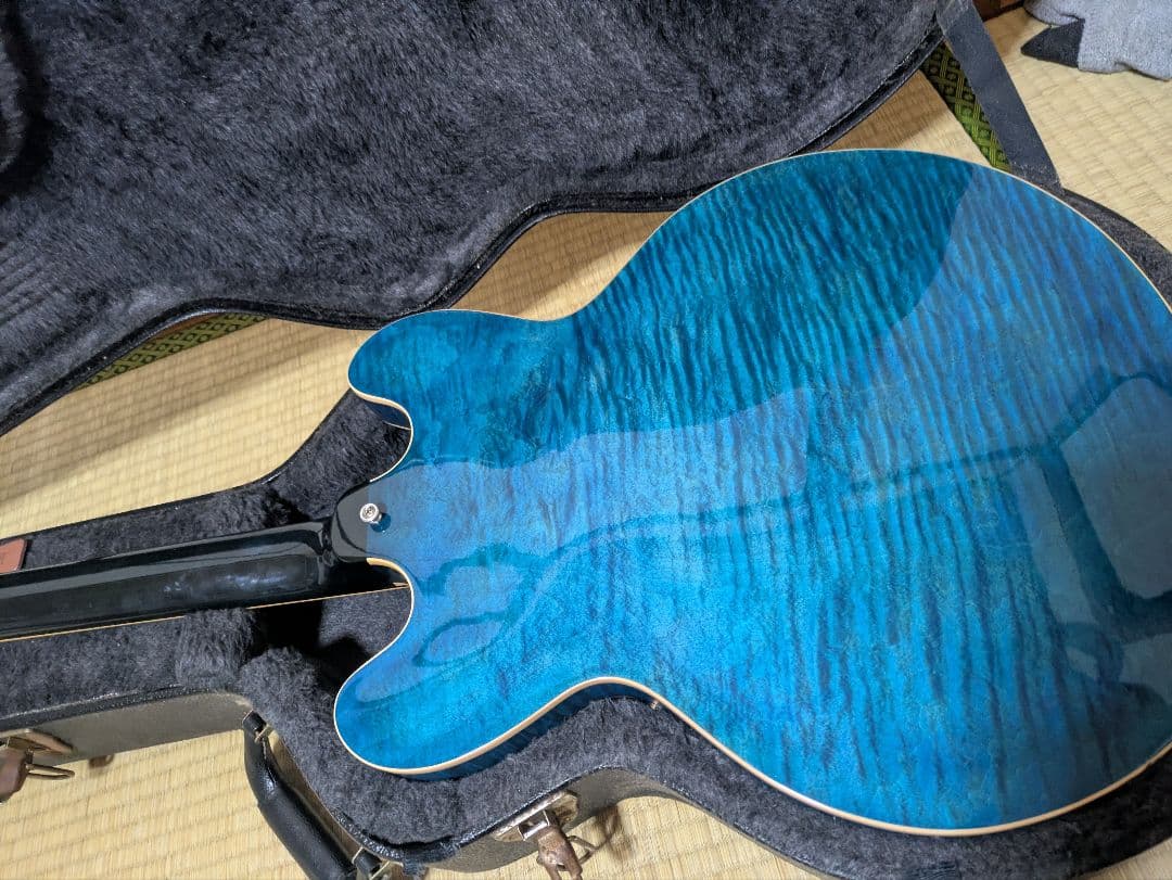 ギター Gibson Custom Shop ES-335 Trans Blue