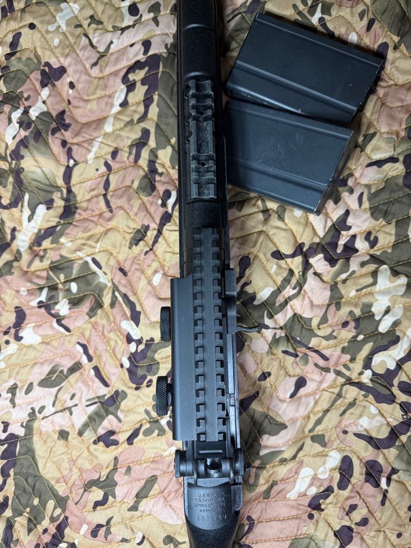 M14カービン　ソーコム☆カスタム☆ブラック☆マガジン2個付き☆バッテリー付き