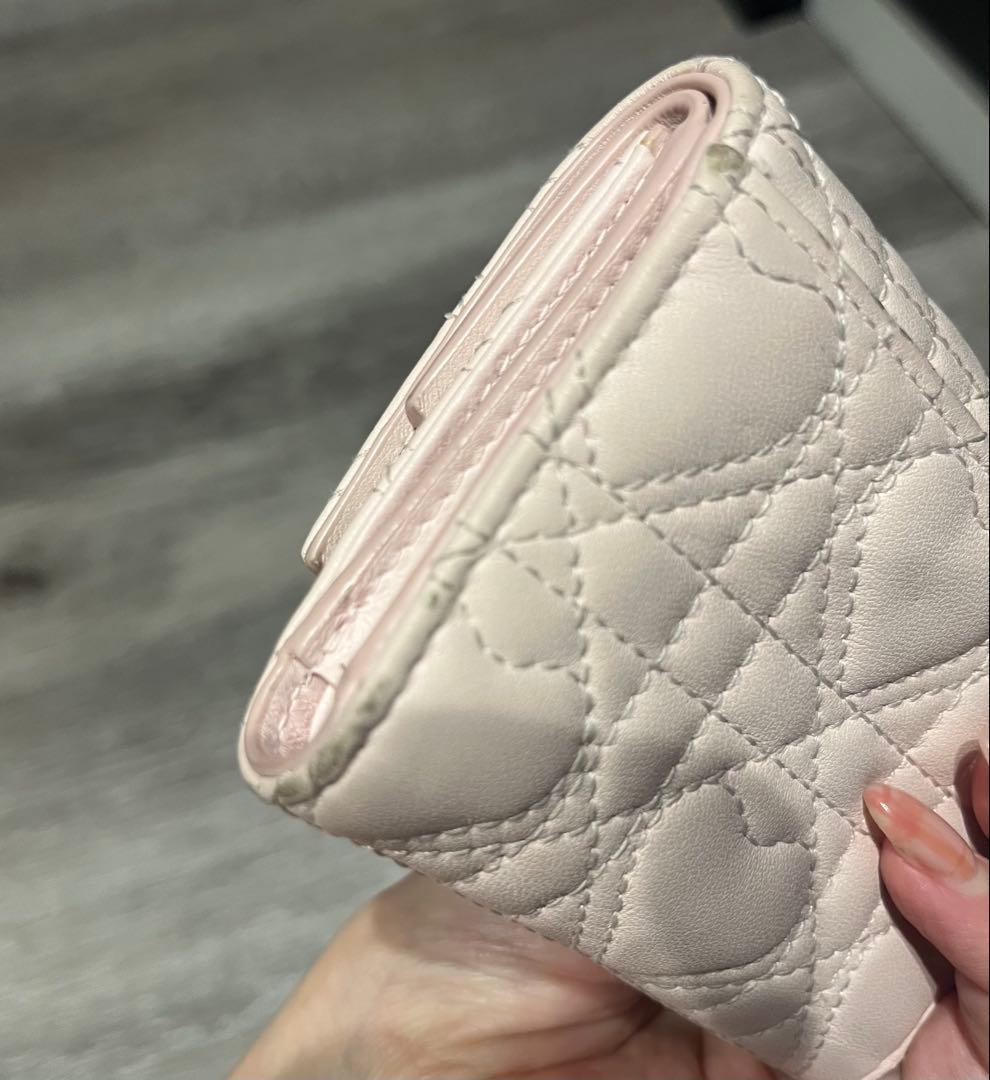ハート型キルティング ピンク折り財布