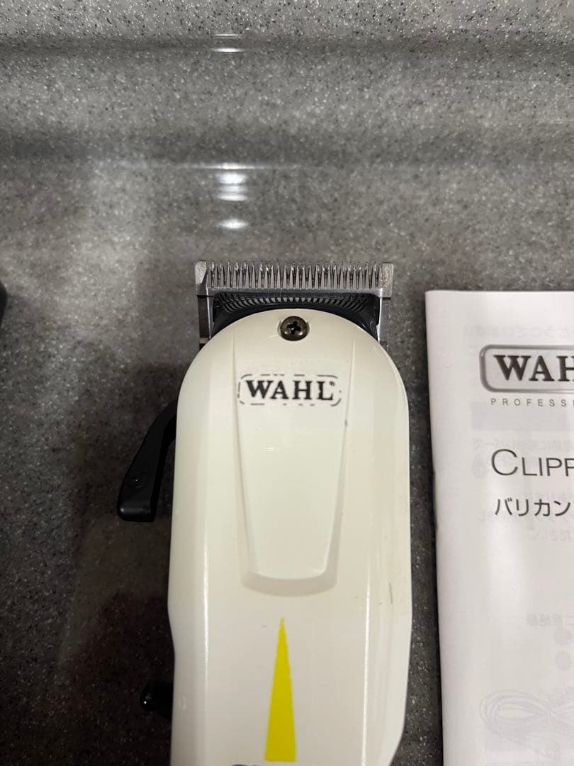 WAHL コードレス スーパー テーパー 業務用バリカン 使用少 美品