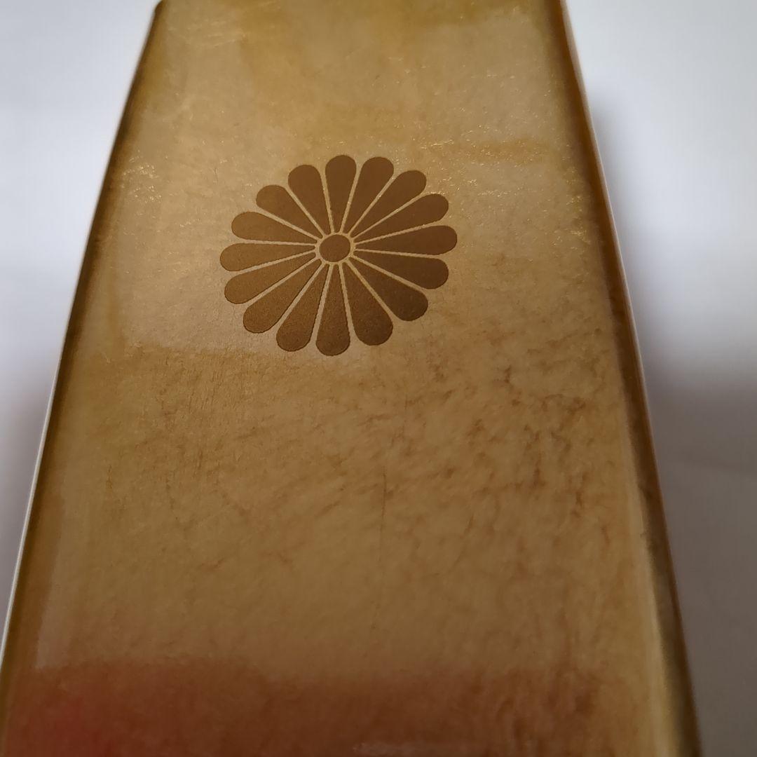 花瓶　ゴールド色系