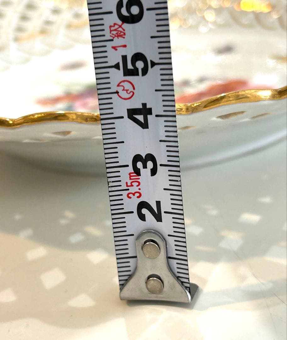 meissen マイセン アンティーク 約23㎝　金彩透かし皿　双剣　花柄　昆虫