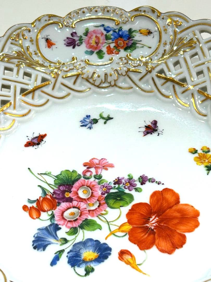 meissen マイセン アンティーク 約23㎝　金彩透かし皿　双剣　花柄　昆虫