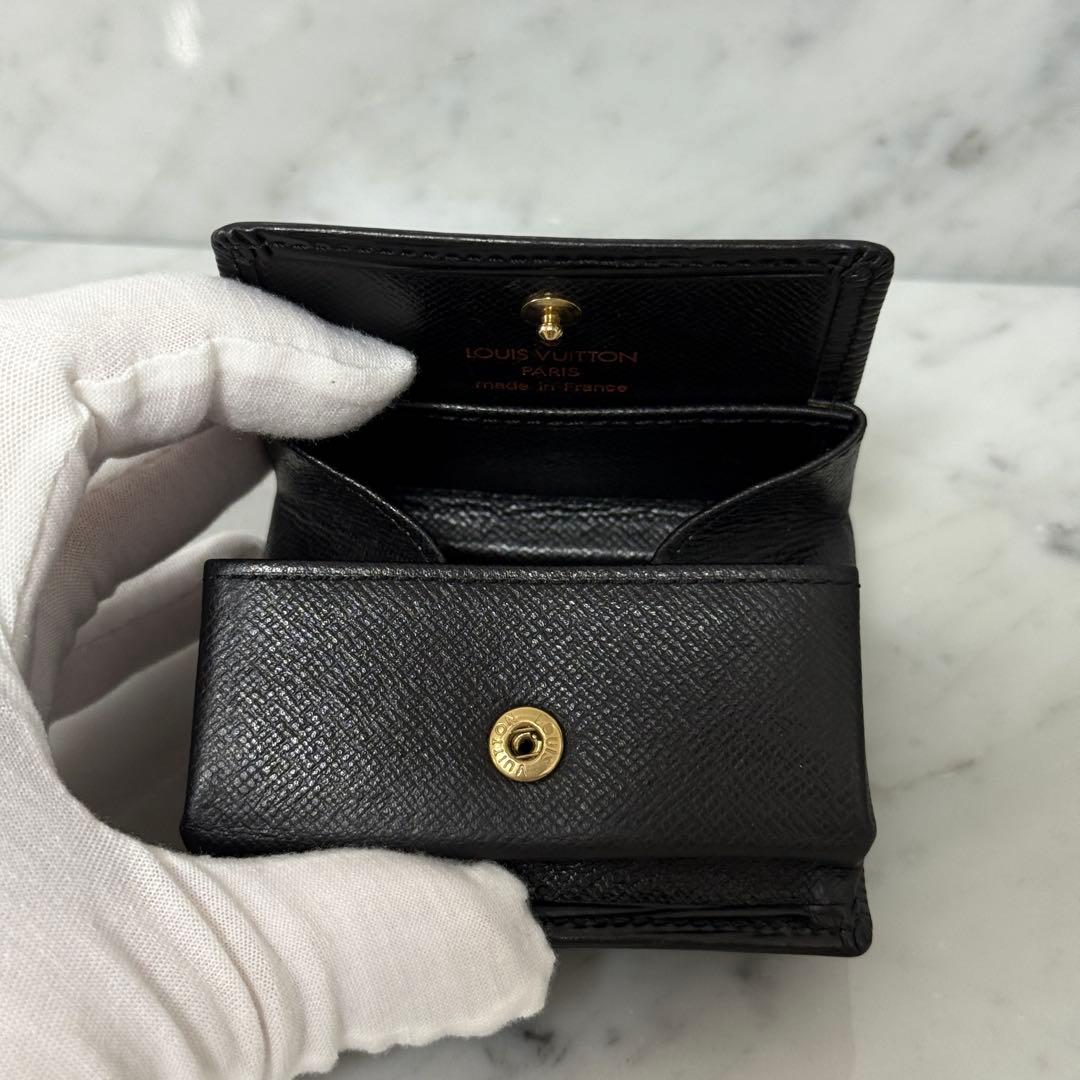LOUIS VUITTON ルイヴィトン ケース ブラック エピ 黒 本革