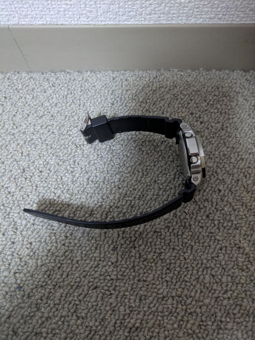 カシオ G-SHOCK GM-2100-1AJF 箱無し