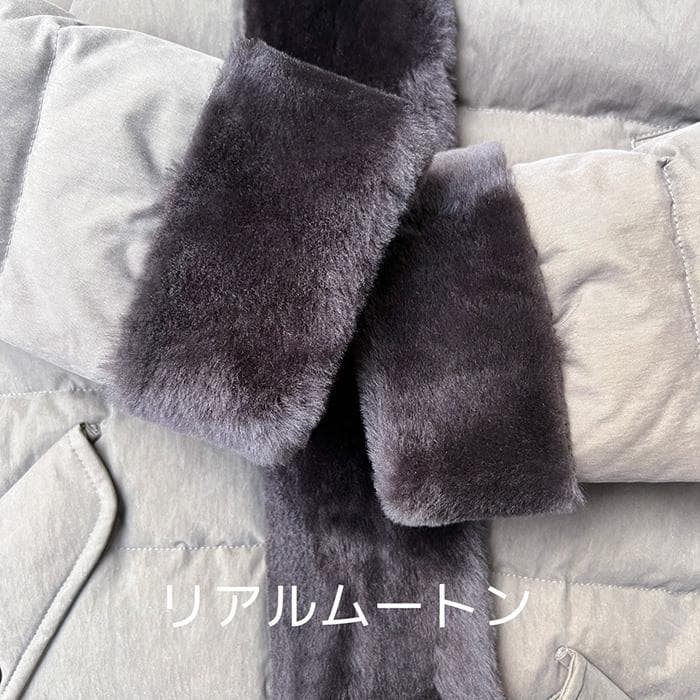 T*i様 ハンティングワールドのダウンコート　ムートンコンビ　ロゴ入り