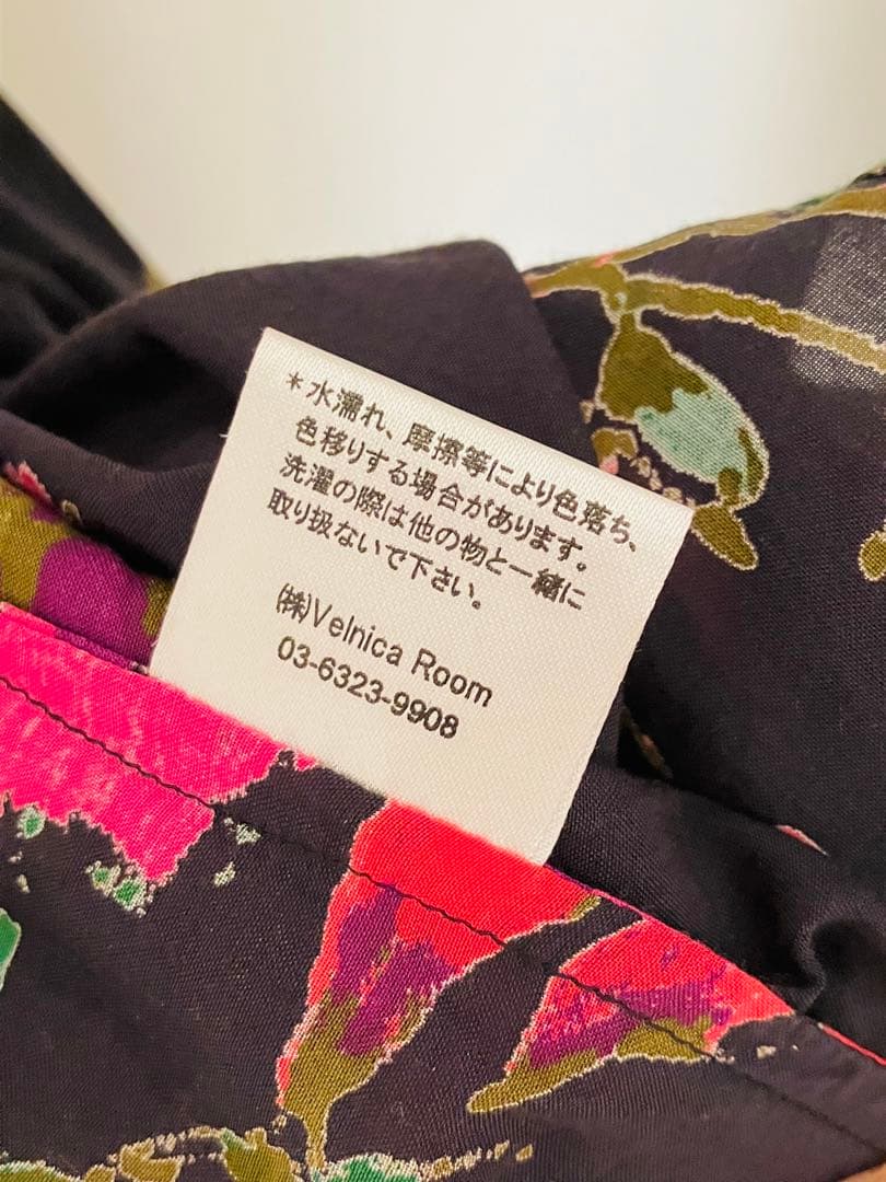 Velnica 薔薇柄　ワンピース