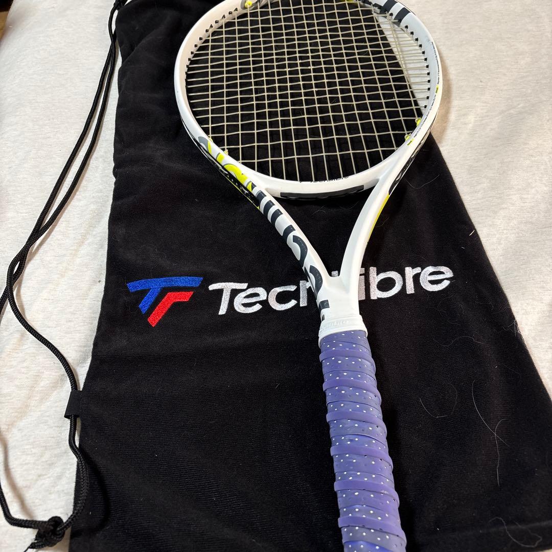 お値下げ❤️テクニファイバー　TFX 275 グリップ1 ソフトラケットケース付き