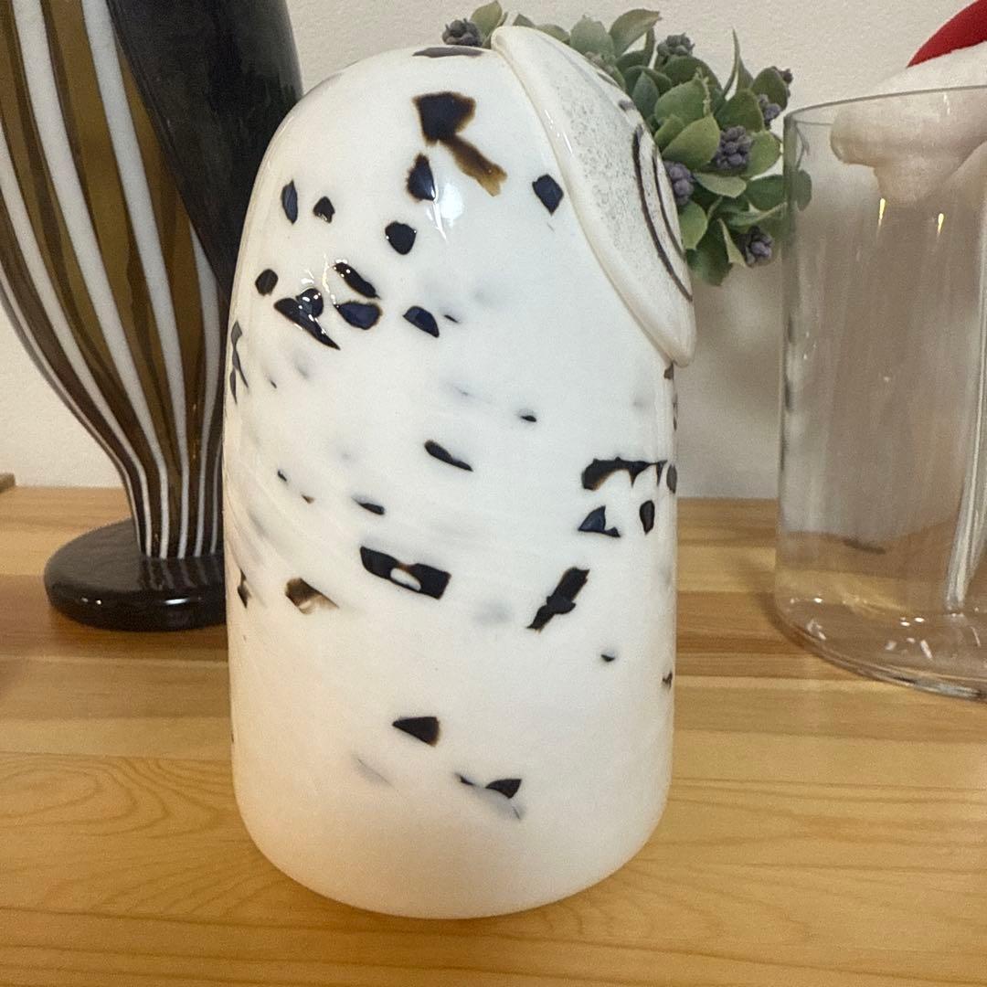 イッタラ　フクロウ形陶器置物 ホワイトブラック