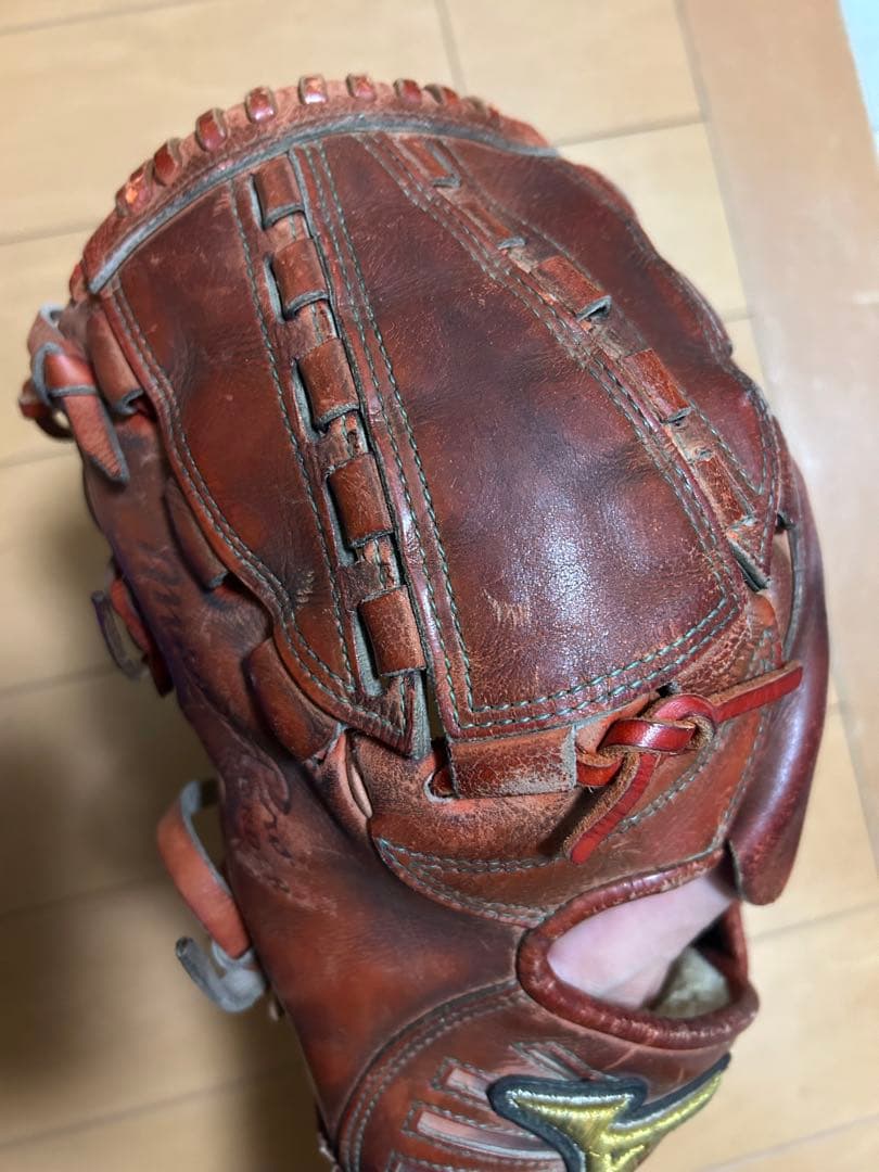 ミズノプロ　硬式用グローブ　左投手用