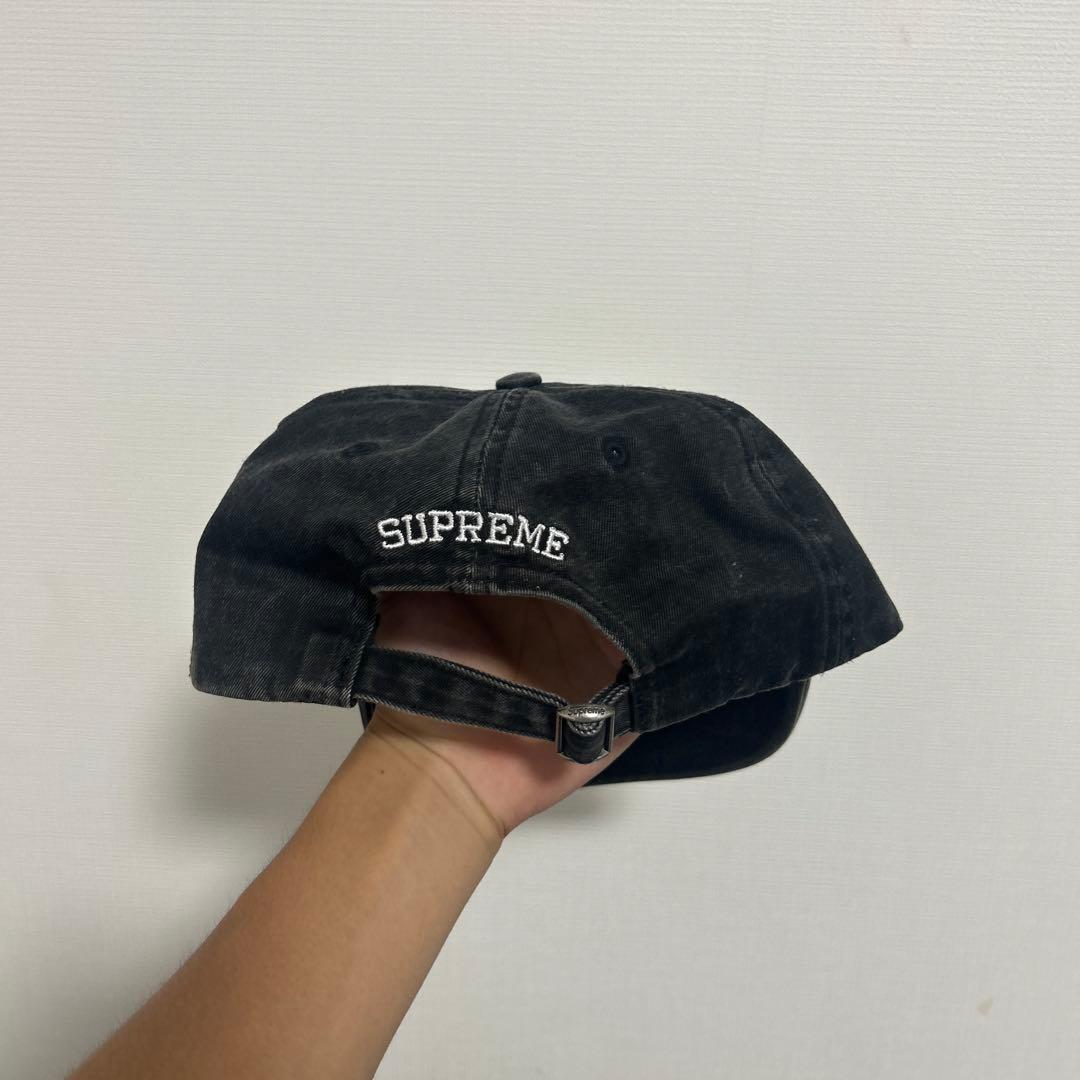 Supreme Sロゴ ベースボールキャップ 黒