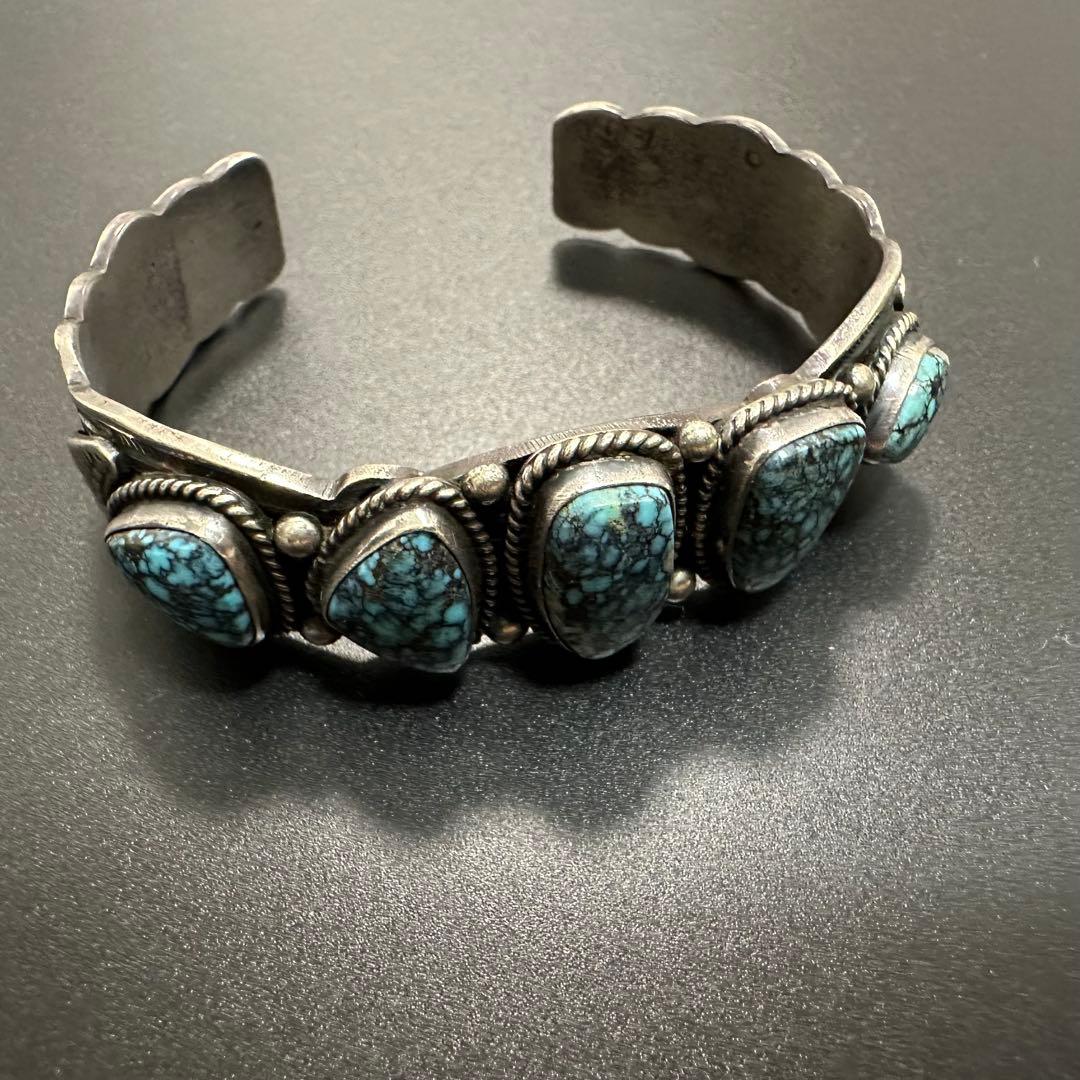 Navajo Gary Reeves 5連ターコイズ バングル
