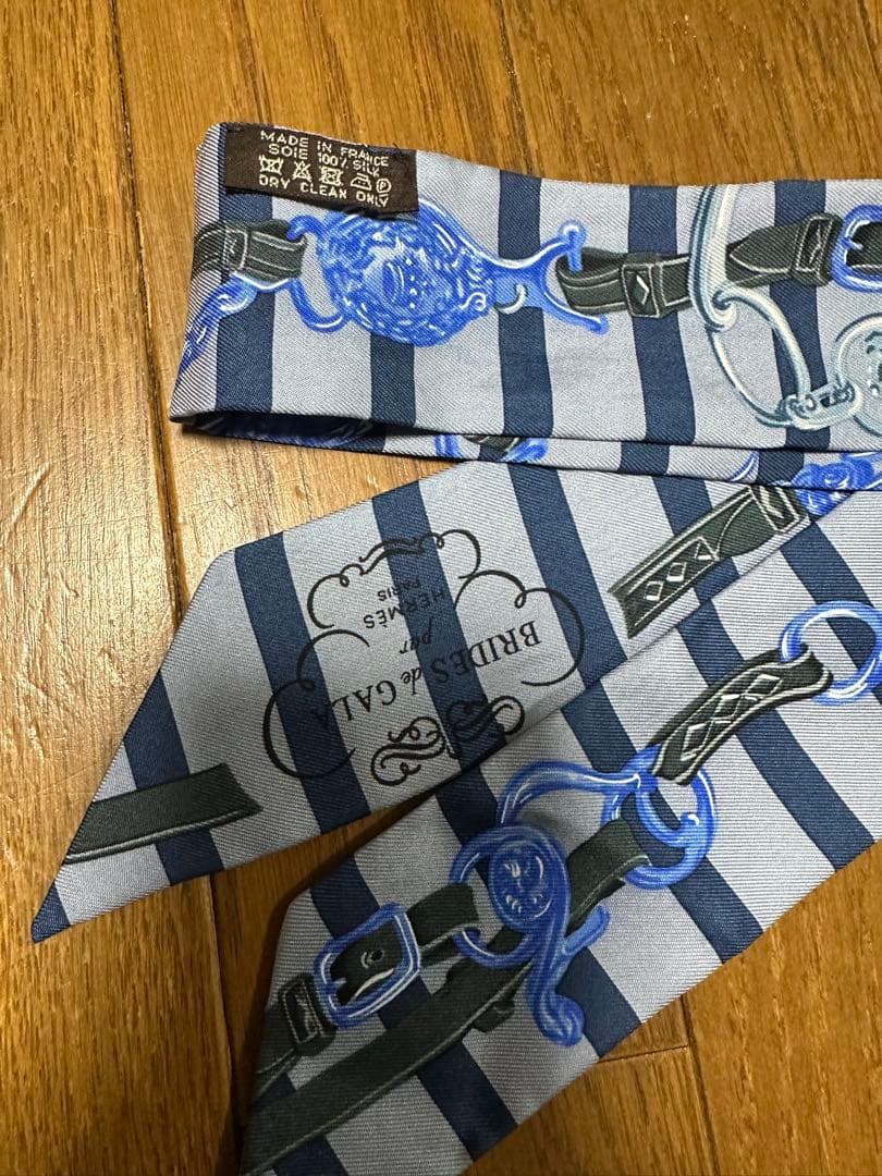 HERMES ツイリースカーフ