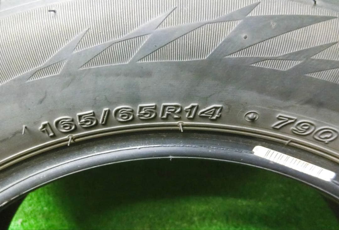 2022年製⭐︎バリ溝⭐︎165/65R14⭐︎BRIDGESTONE⭐︎VRX2⭐︎送込