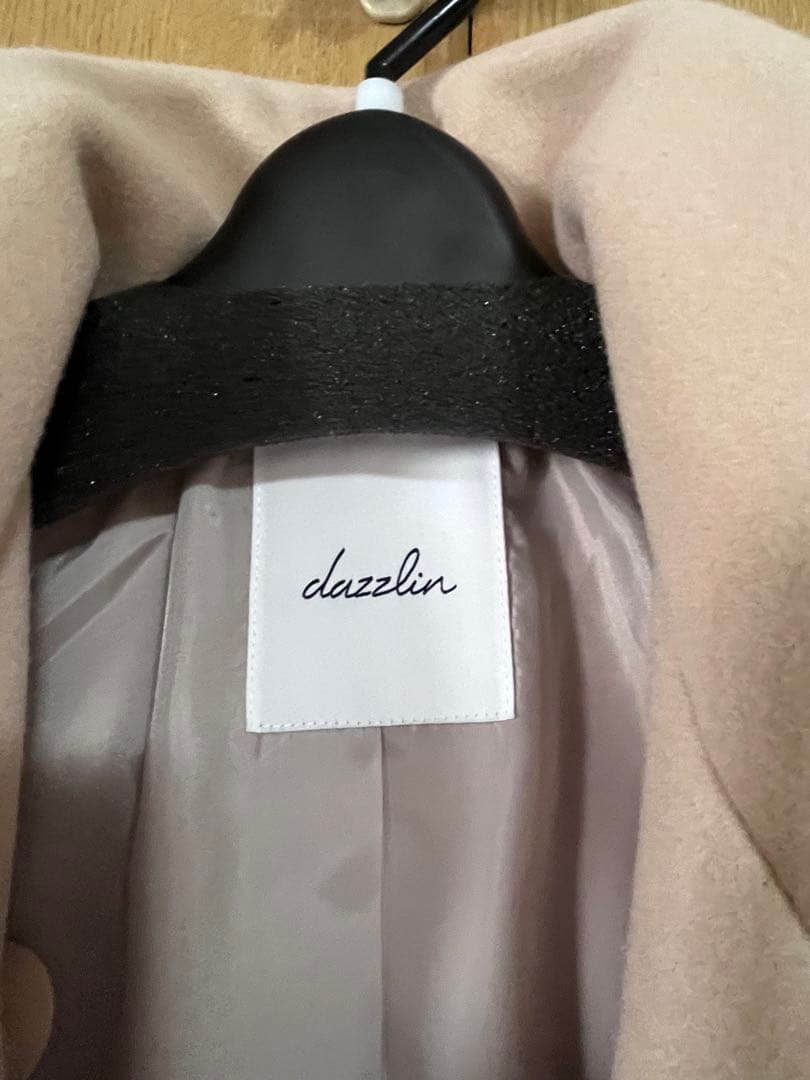 【美品】ダズリン　2WAYカラーレディコート　ベージュ　xsサイズ　※匿名発送