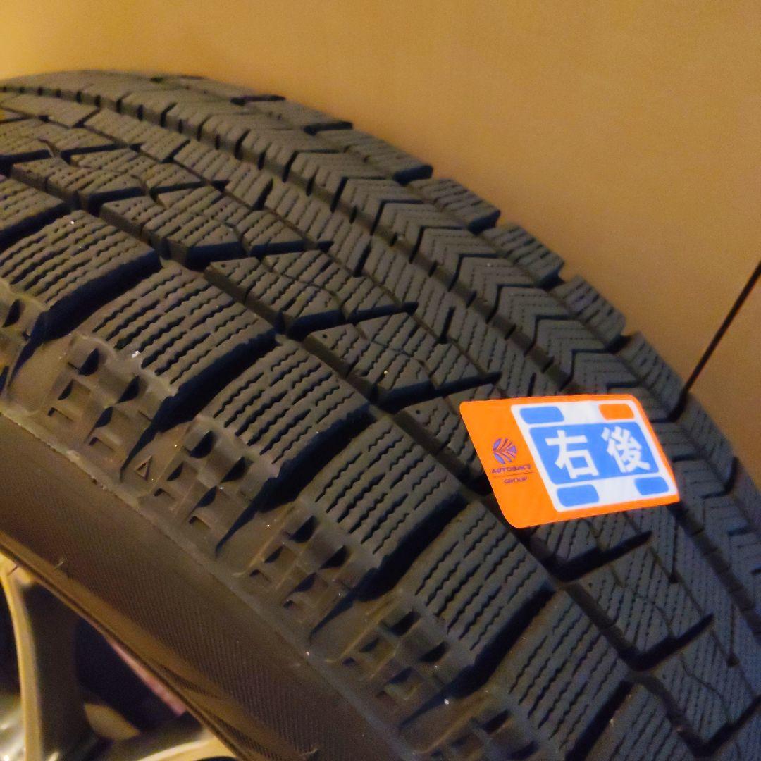 ブリヂストン　BLIZZAK VRX スタッドレスタイヤ 205/60R16