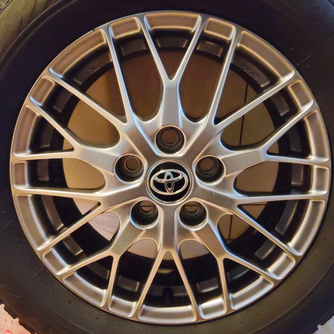 ブリヂストン　BLIZZAK VRX スタッドレスタイヤ 205/60R16