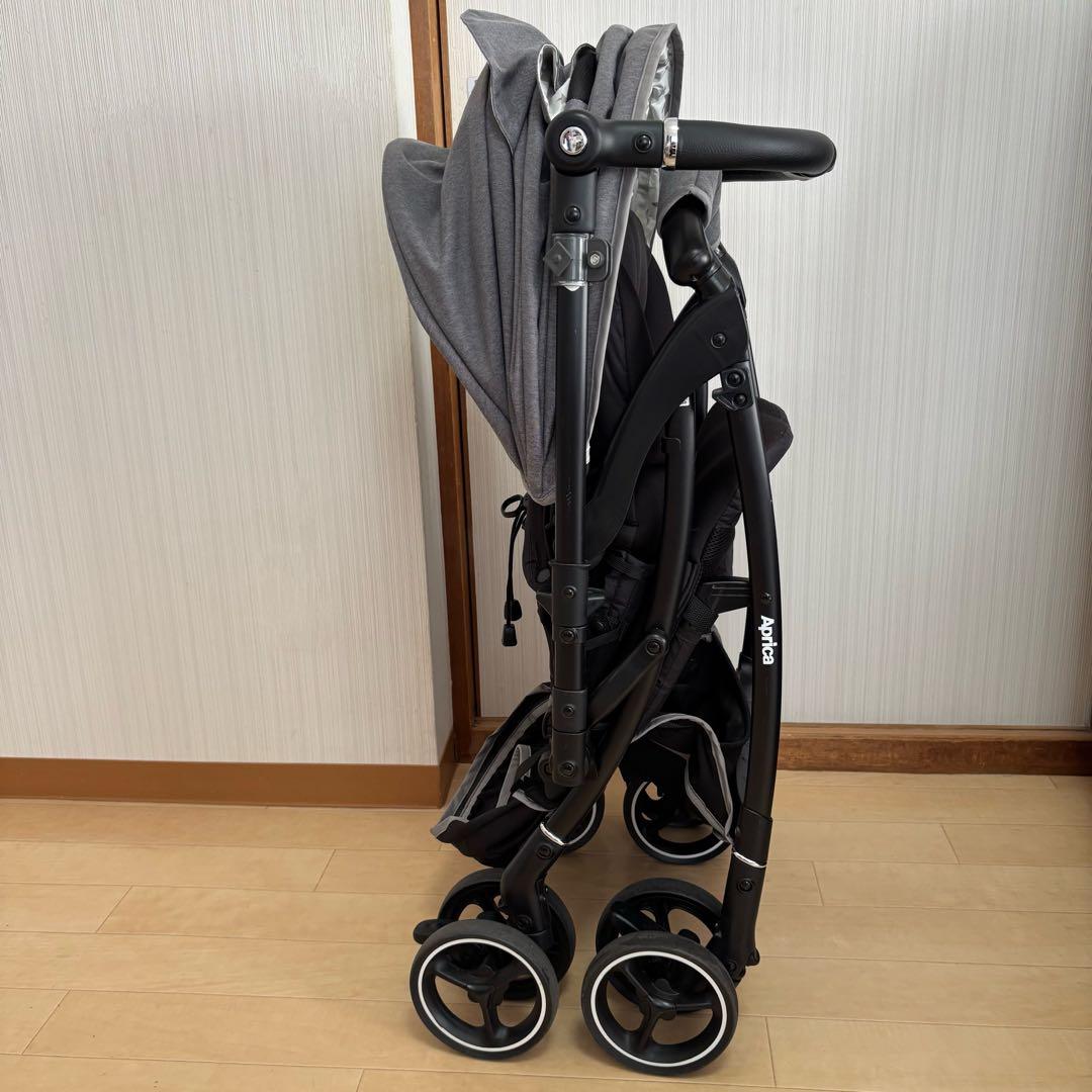 【美品❣️送料無料】 Aprica ベビーカー ラクーナエアー コンパクト AB⭐︎