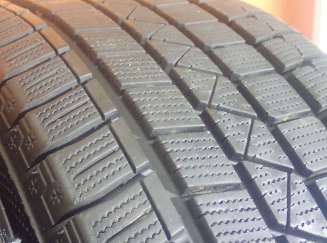 海外タイヤ 18インチ スタッドレスタイヤ 225/45R18