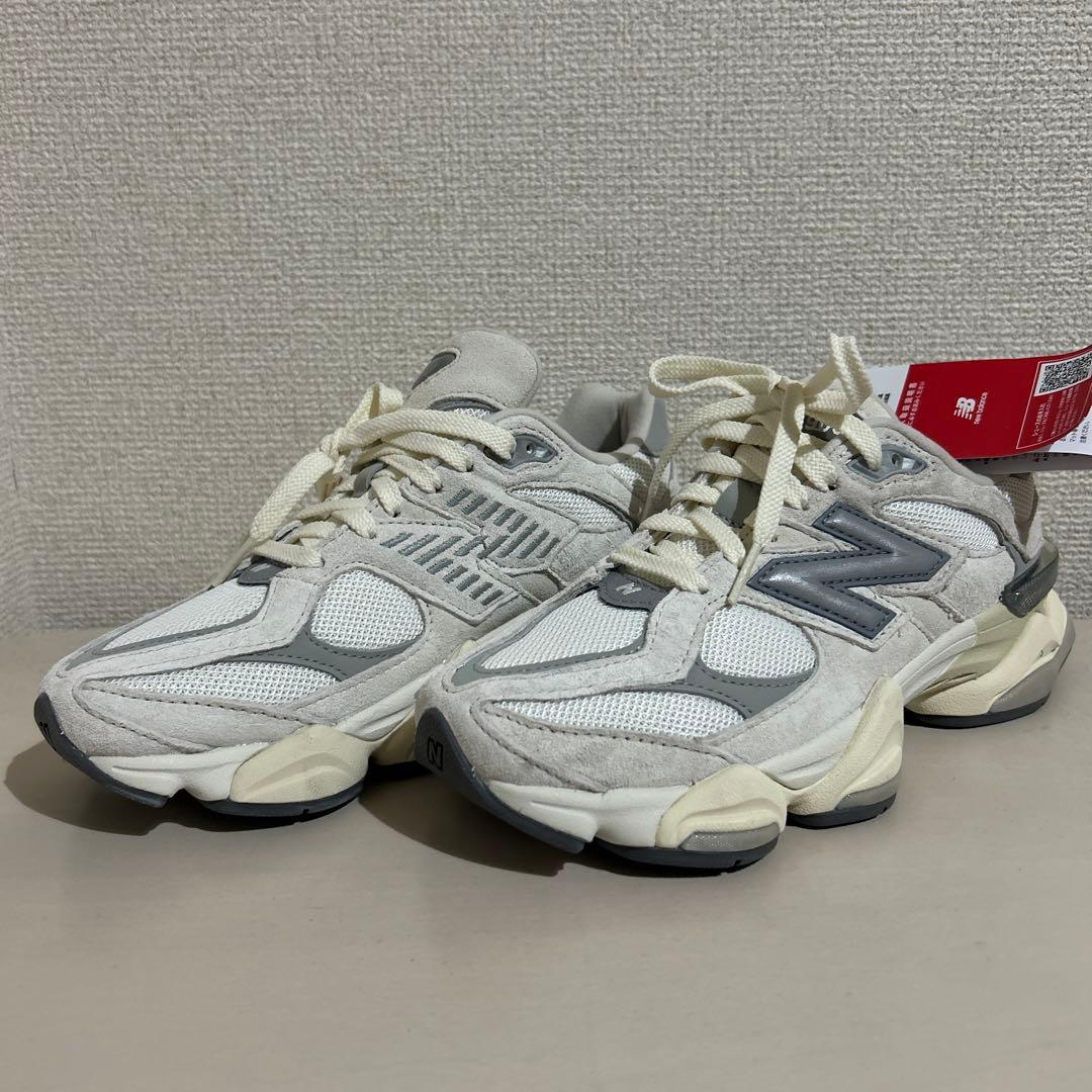バ*ー様 新品 ニューバランス New Balance 9060 23センチ