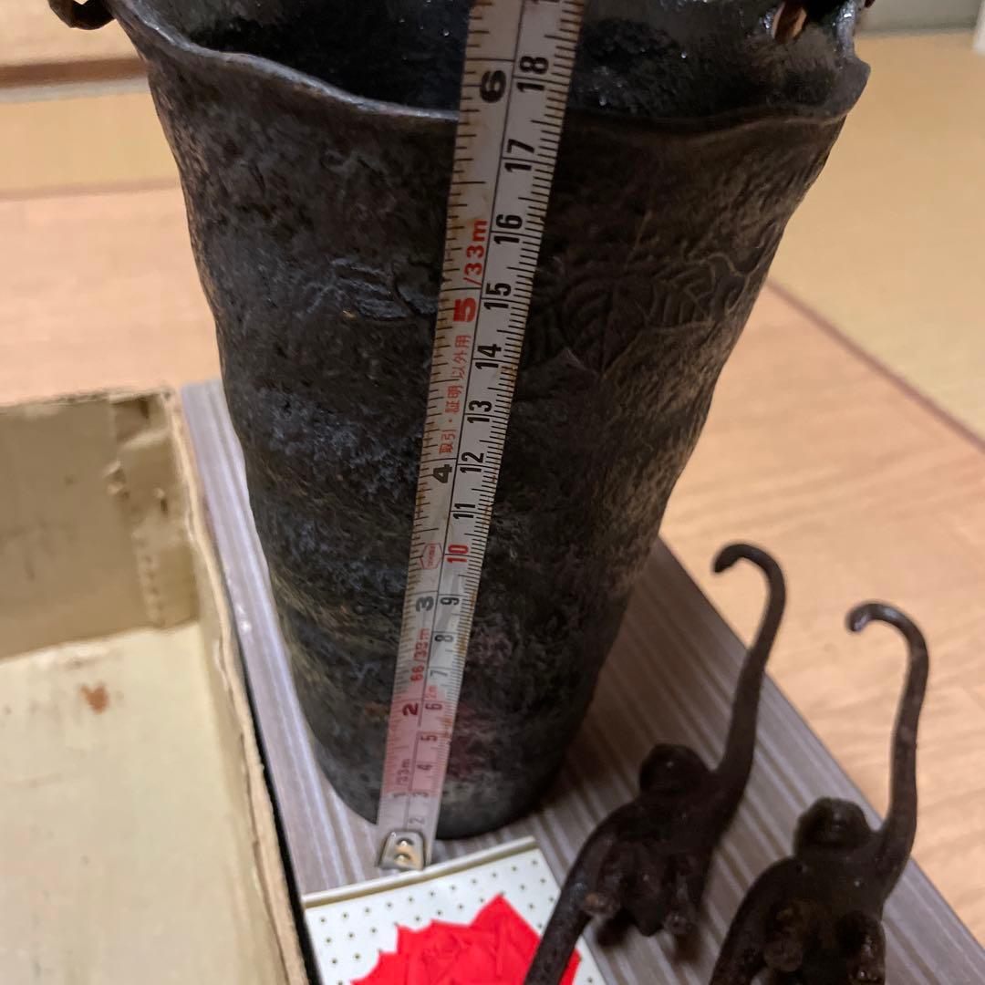 高島屋　南部鉄器花瓶と猿フック2個セット