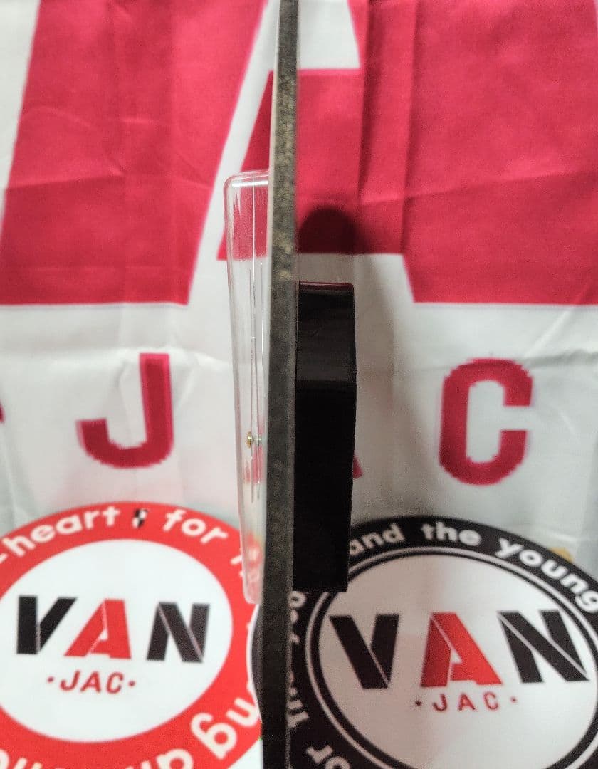 ㉖新品未使用VANJACヴァンヂャケット壁掛け時計ふち無し黒 径約３０cm前後