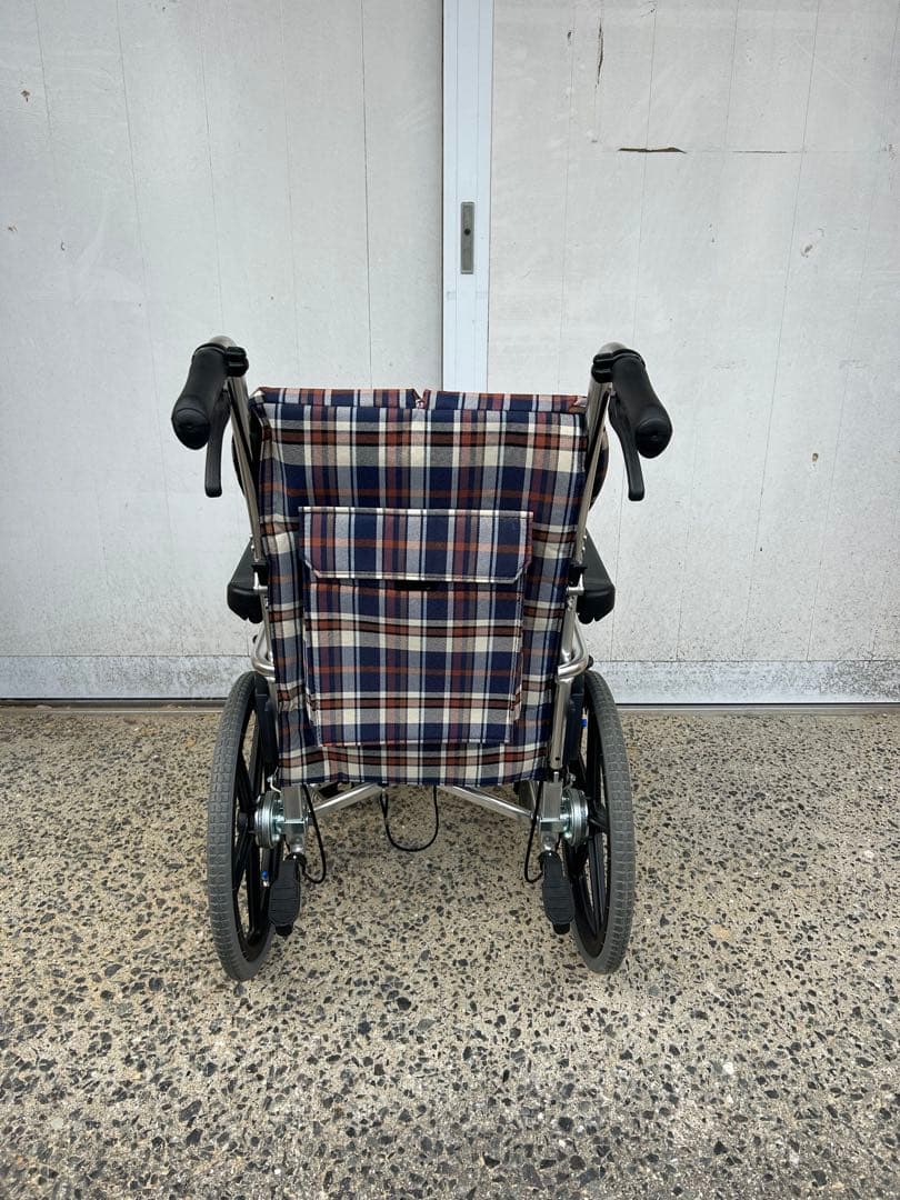 松永製作所　車椅子　コンパクトセミモジュールタイプ　介助型　中古
