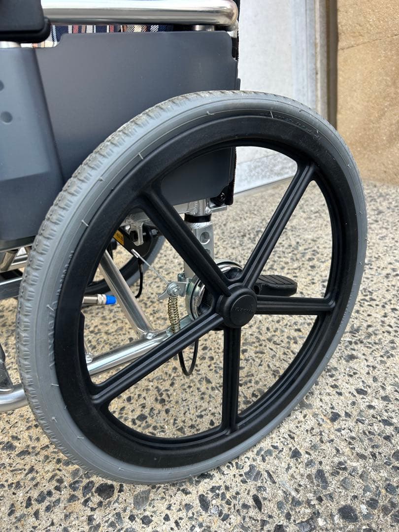松永製作所　車椅子　コンパクトセミモジュールタイプ　介助型　中古