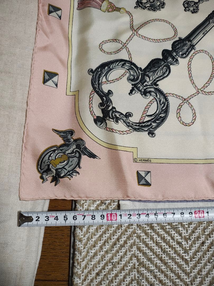 HERMES 鍵とリボンのスカーフ 約85cm x 85cm