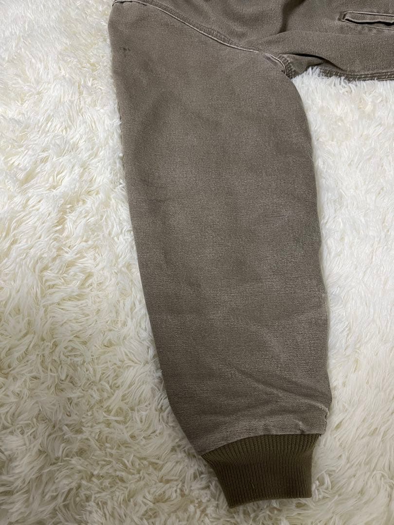 希少　Mサイズ　カーハート サンタフェ　ボンバージャケット J102