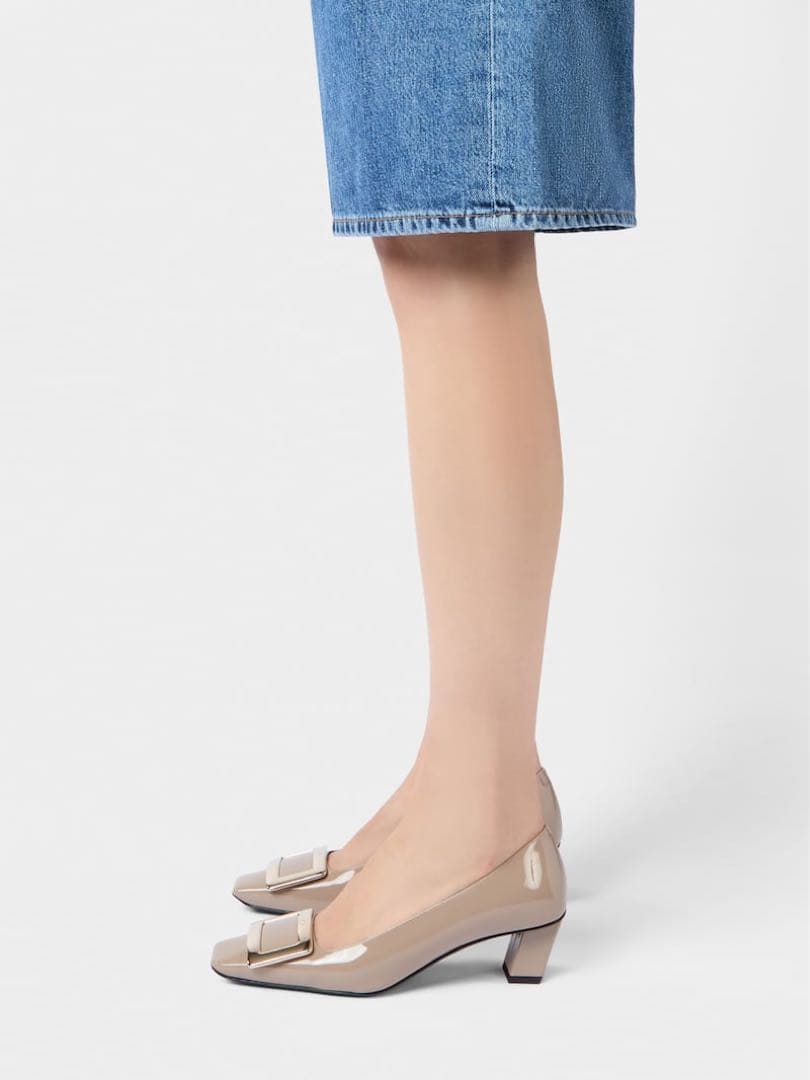 激美品！Roger Vivier ベージュ スクエアトゥパンプス 中ヒール
